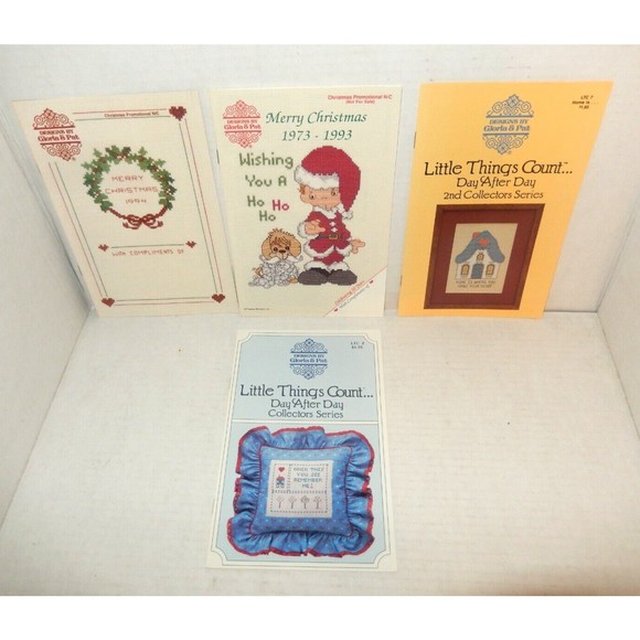 NWOT Vintage Lot of 4 Cross Stitch Leaflet Designs Gloria & Pat Christmas & Home - Picture 1 of 6